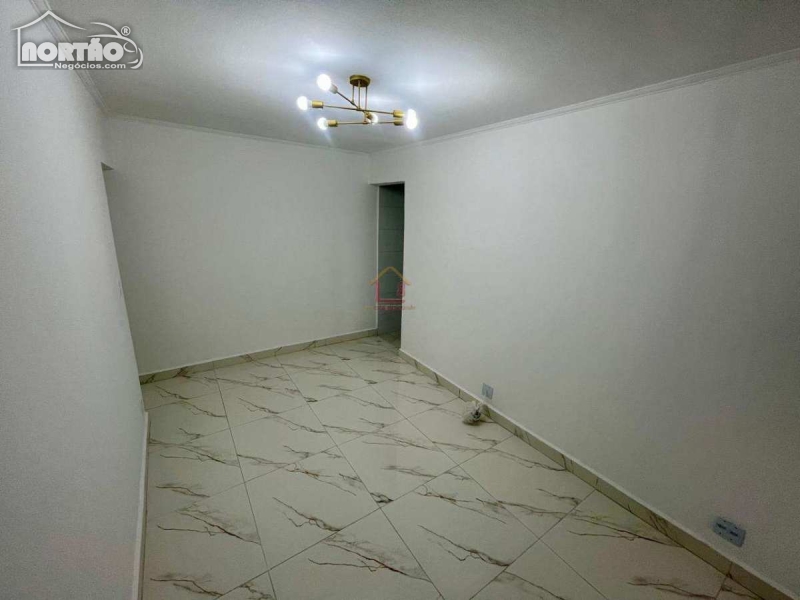 Apartamento a venda no OCIAN em Praia Grande/SP