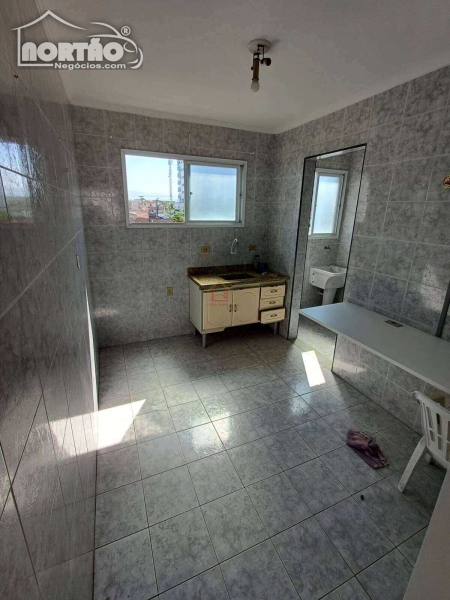 APARTAMENTO PARA LOCAÇÃO NO AVIAÇÃO EM PRAIA GRANDE/SP