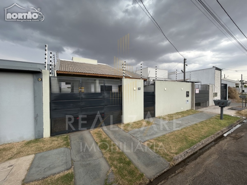 CASA a venda no RESIDENCIAL BURITIS em Sinop/MT