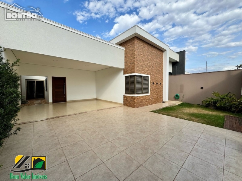 CASA A VENDA NO JARDIM BELO HORIZONTE EM SINOP/MT