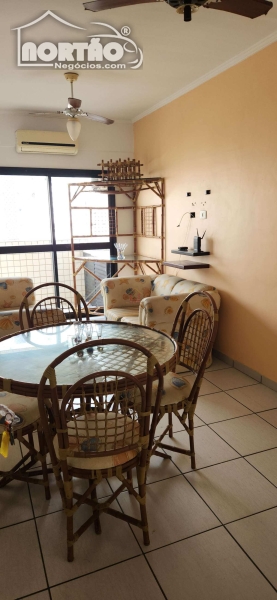 APARTAMENTO A VENDA NO AVIAÇÃO EM PRAIA GRANDE/SP