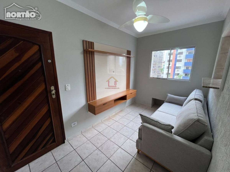 APARTAMENTO A VENDA NO TUPI EM PRAIA GRANDE/SP