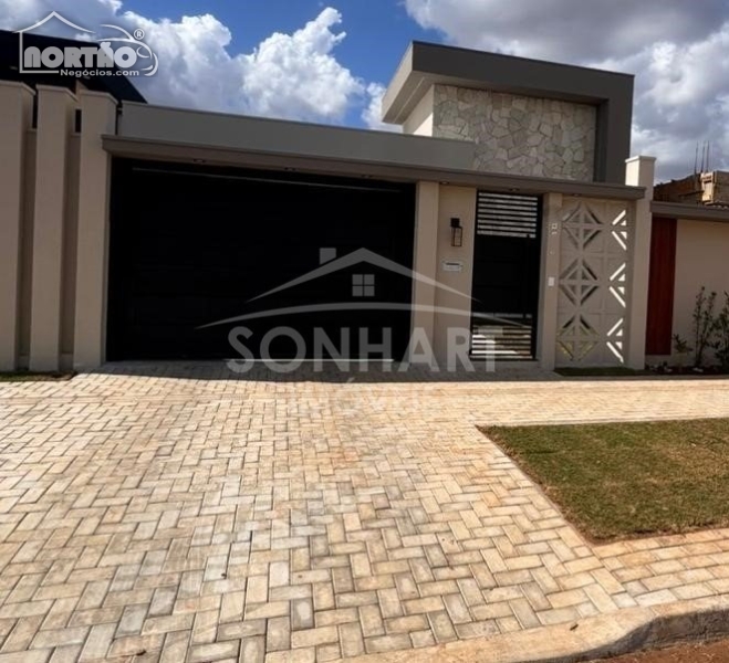 CASA a venda no RIVIERA SUIÇA em Sinop/MT