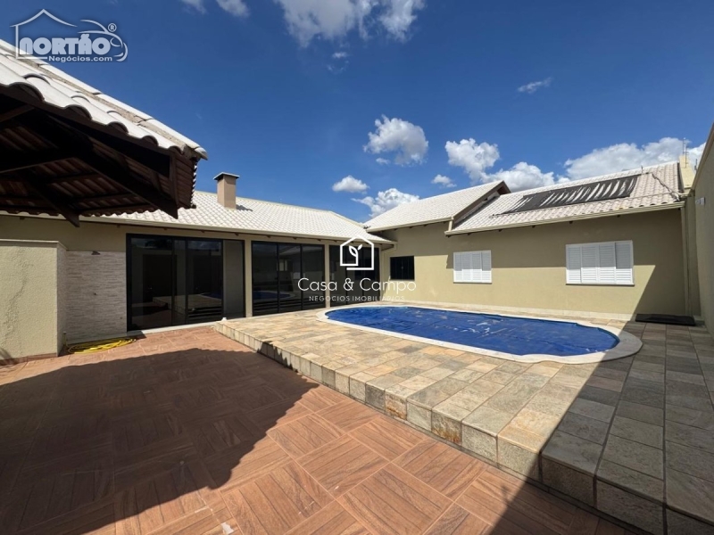 CASA para locação no JARDIM BOTÂNICO em Sinop/MT