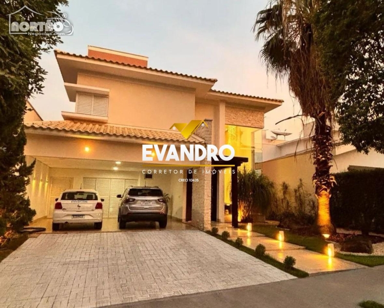 CASA A VENDA NO JARDIM IMPERIAL EM CUIABÁ/MT