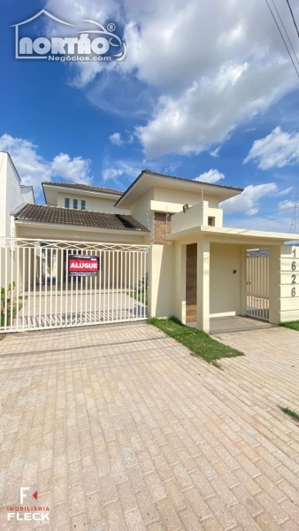 Casa, 3 quartos, 177 m² - Foto 2