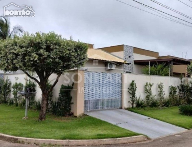CASA a venda no JARDIM CELESTE em Sinop/MT