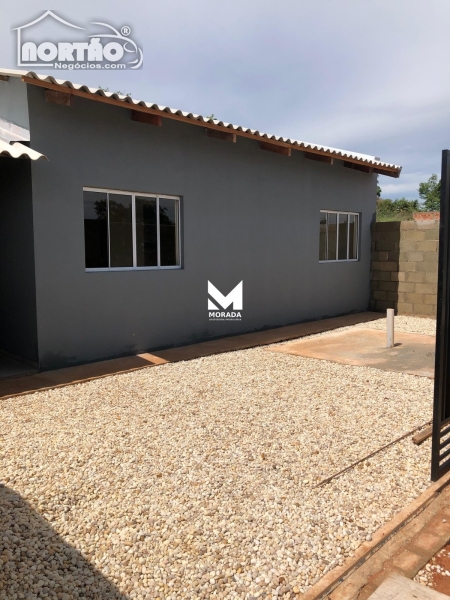 Casa, 3 quartos - Foto 2