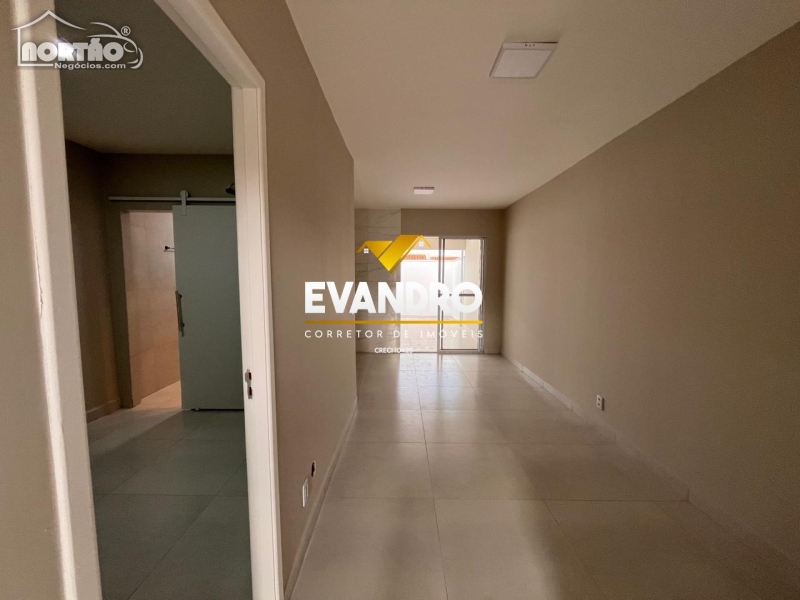 CASA A VENDA NO JARDIM IMPERIAL EM CUIABÁ/MT