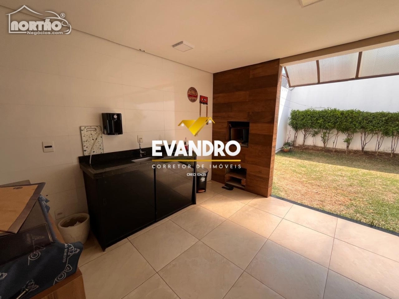 Casa a venda no JARDIM CALIFÓRNIA em Cuiabá/MT