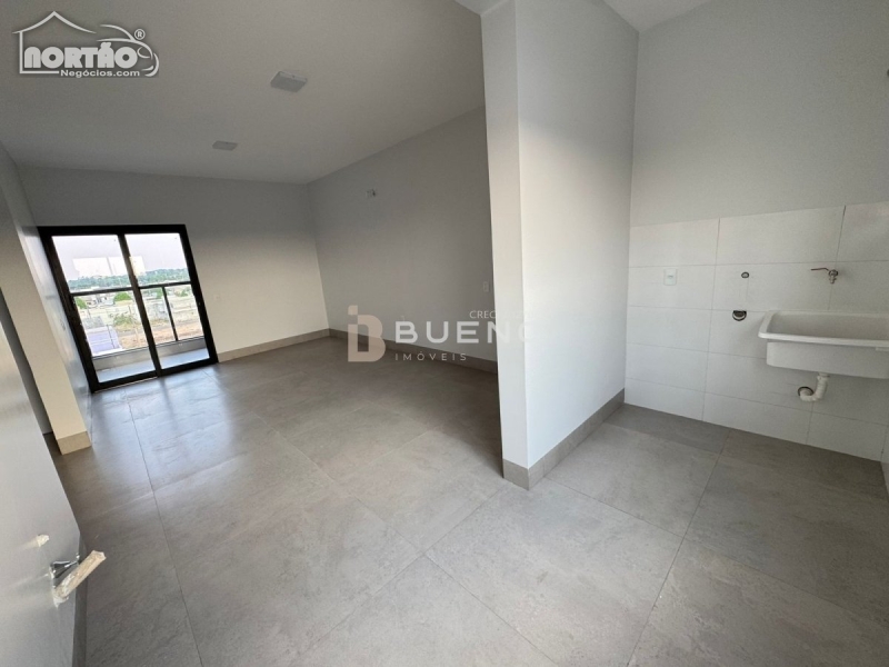 Casa à venda com 2 quartos, 67m² - Foto 1