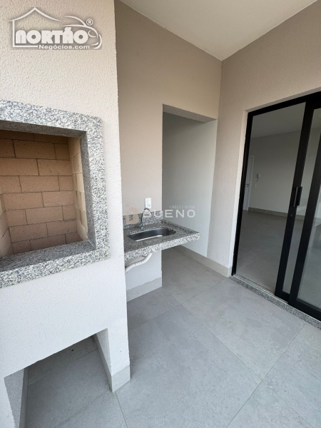Casa à venda com 2 quartos, 67m² - Foto 8
