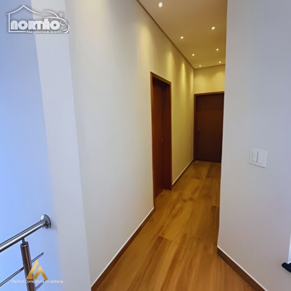 Casa, 4 quartos, 300 m² - Foto 3