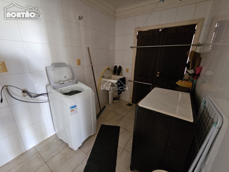 CASA a venda no JARDIM MARINGÁ em Sinop/MT CASA a venda no JARDIM MARINGÁ em Sinop/MT