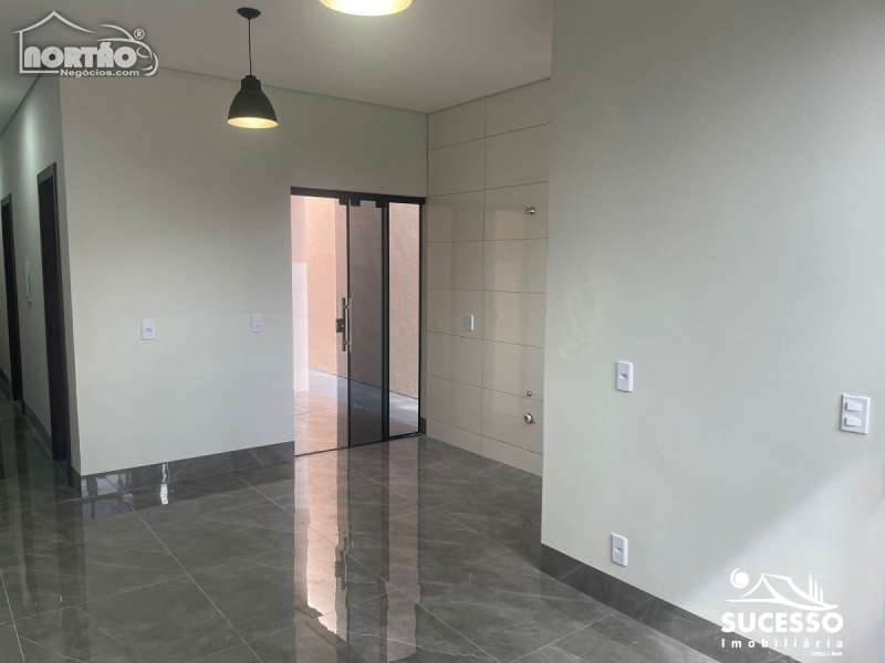 CASA a venda no JARDIM SAFIRA em Sinop/MT CASA a venda no JARDIM SAFIRA em Sinop/MT