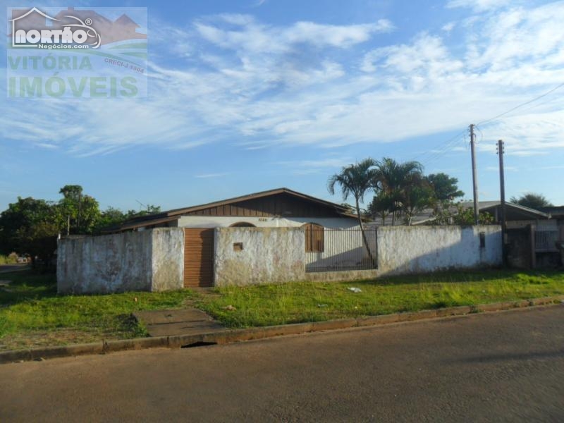 Casa para locação no CENTRO (S-01) em Vilhena/RO
