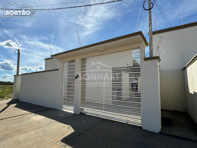 APARTAMENTO A VENDA NO RESIDENCIAL SANTA CECÍLIA EM SINOP/MT