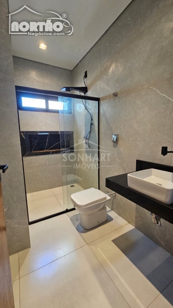 CASA a venda no JARDIM MONTE CARLO em Sinop/MT CASA a venda no JARDIM MONTE CARLO em Sinop/MT