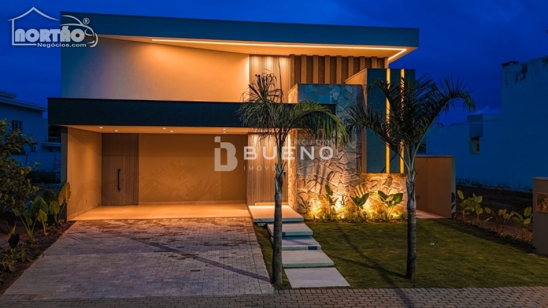 CASA a venda no CONDOMINIO PORTAL DA MATA em Sinop/MT