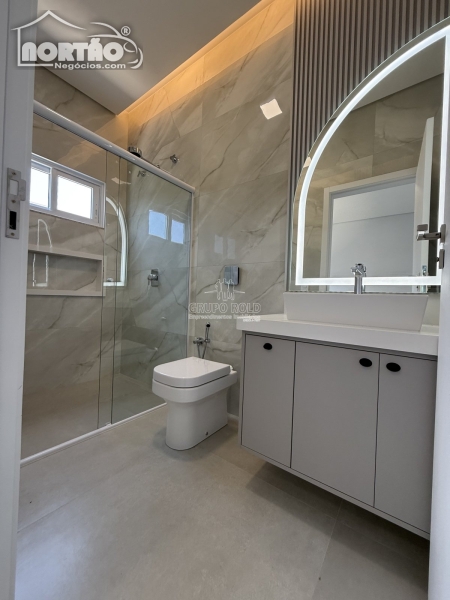 CASA a venda no CONDOMÍNIO AQUARELA DOS POEMAS em Sinop/MT CASA a venda no CONDOMÍNIO AQUARELA DOS POEMAS em Sinop/MT