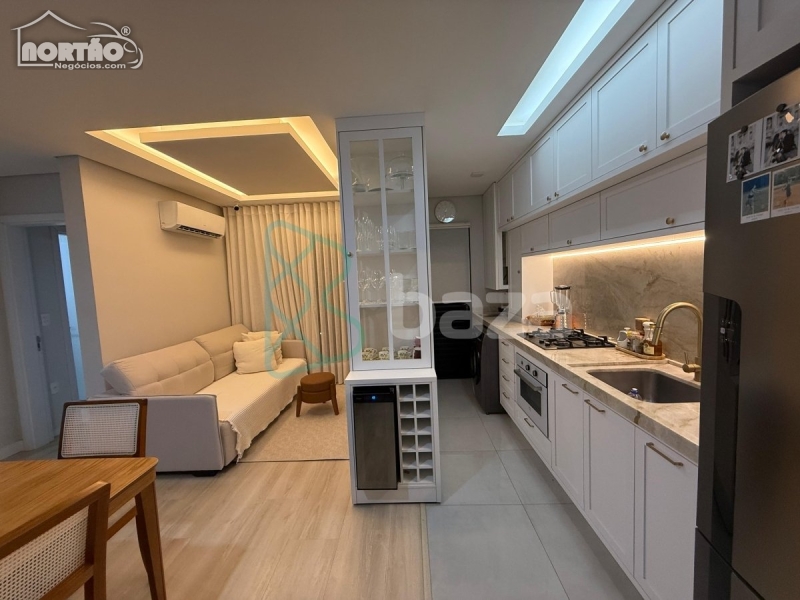 Casa, 3 quartos, 60 m² - Foto 2