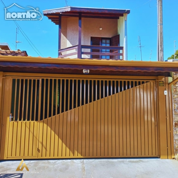CASA a venda no NOSSA SENHORA DO PERPÉTUO SOCORRO em Pindamonhangaba/SP