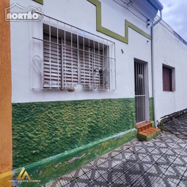 CASA para locação no CENTRO em Taubaté/SP