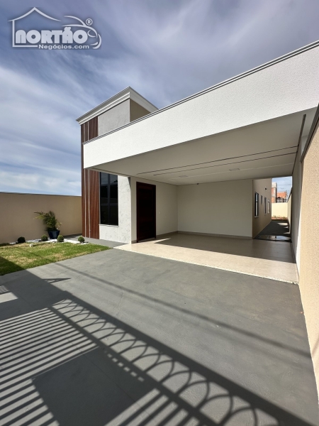 CASA a venda no JARDIM NAPOLES em Sinop/MT