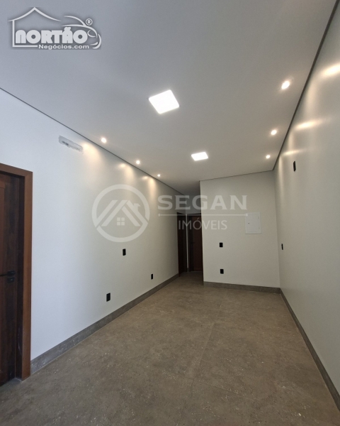 Casa, 1 quarto, 140 m² - Foto 2