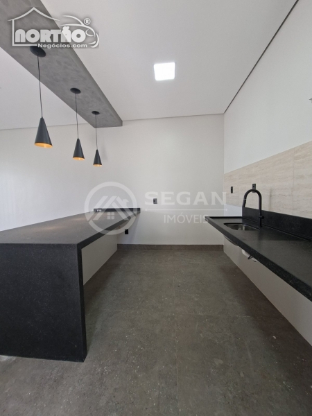 Casa, 1 quarto, 140 m² - Foto 4
