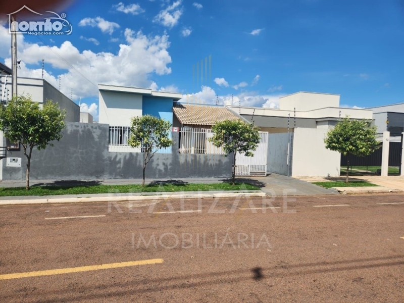 CASA a venda no PROXIMO A FASTECH - JARDIM MONTE CARLO em Sinop/MT