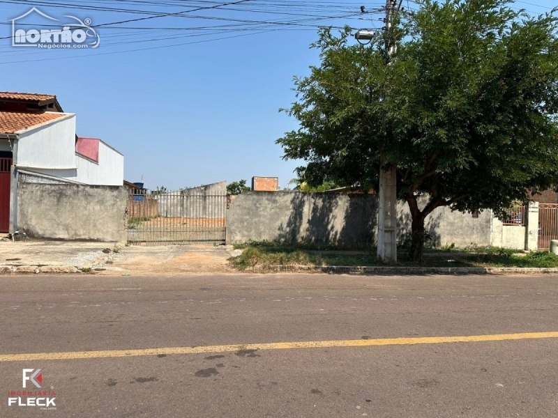 Casa, 560 m² - Foto 2