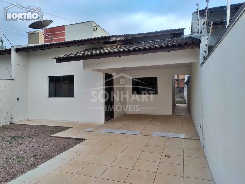 CASA a venda no JARDIM DAS OLIVEIRAS em Sinop/MT
