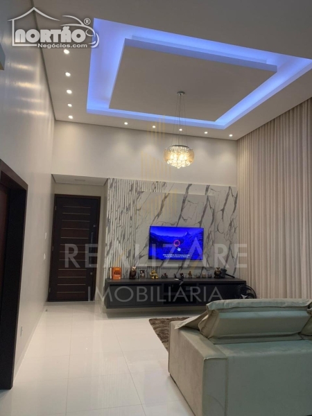 Casa, 3 quartos, 200 m² - Foto 2