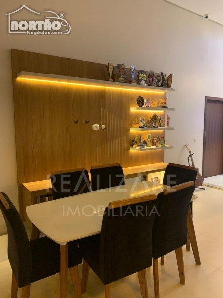 Casa, 3 quartos, 200 m² - Foto 4