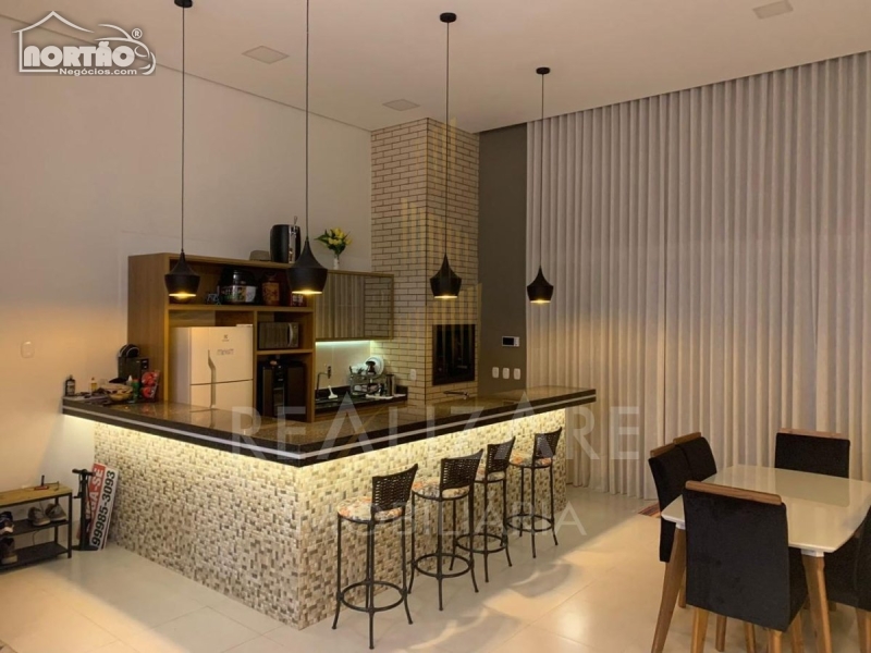 Casa, 3 quartos, 200 m² - Foto 5