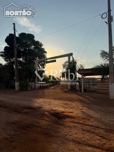 CHÁCARA a venda no CHACARA PROXIMO BAIRRO PARIS 15 KM em Sinop/MT