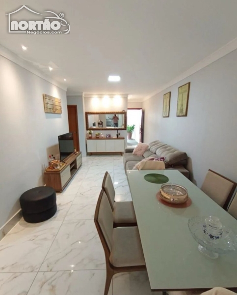 Casa a venda no JARDIM IMPERIAL em Cuiabá/MT