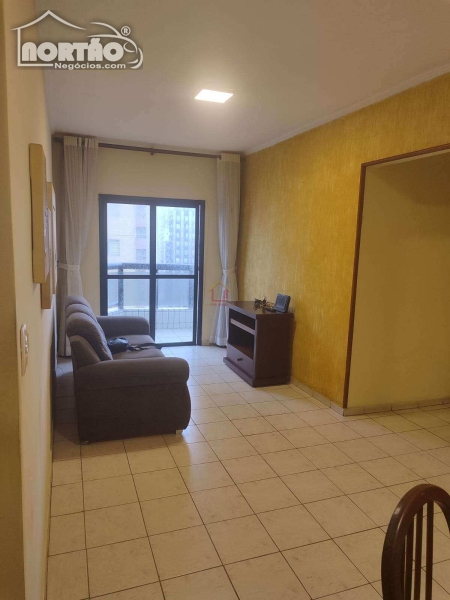 Apartamento a venda no AVIAÇÃO em Praia Grande/SP