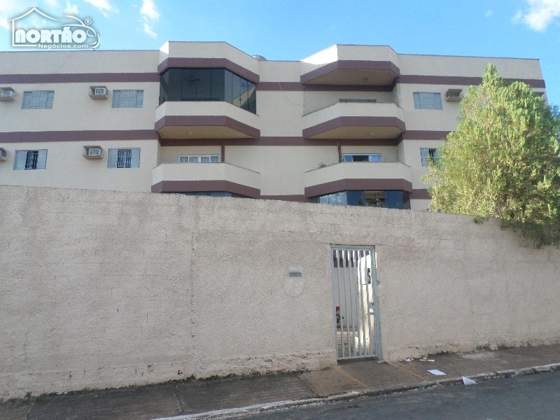 Apartamento para locação no JARDIM MONTE LIBANO em Cuiabá/MT