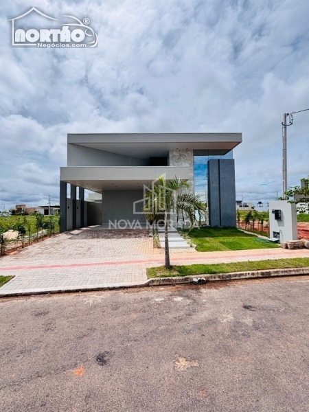 CASA a venda no CONDOMÍNIO AQUARELA DOS POEMAS em Sinop/MT