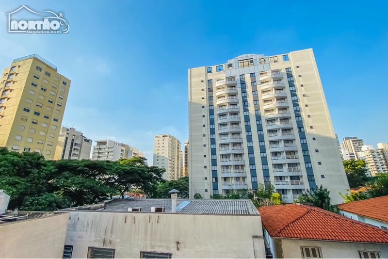 APARTAMENTO A VENDA NO MOEMA EM SÃO PAULO/SP