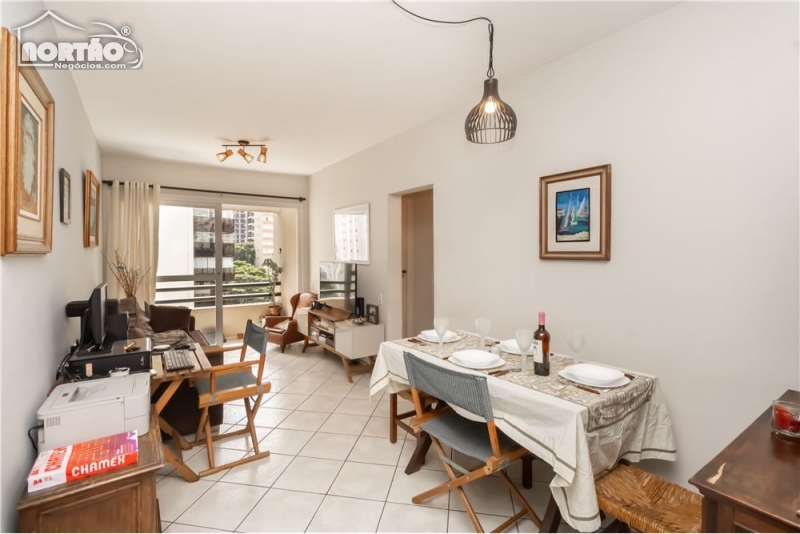 APARTAMENTO A VENDA NO MOEMA EM SÃO PAULO/SP