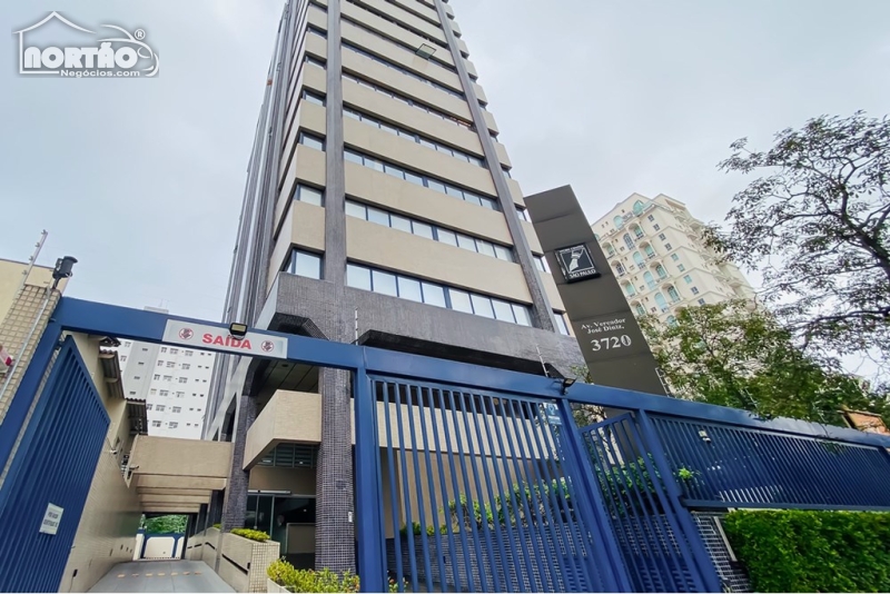 SALA COMERCIAL A VENDA NO CAMPO BELO EM SÃO PAULO/SP