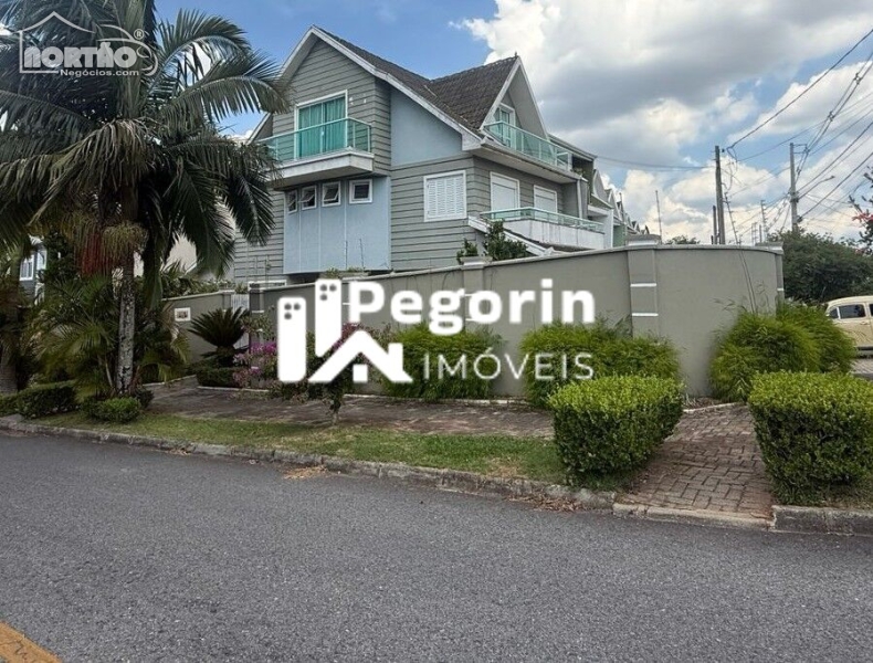 Casa a venda no ATUBA em Curitiba/PR