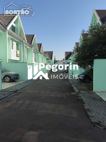 SOBRADO A VENDA NO SANTA CÂNDIDA EM CURITIBA/PR