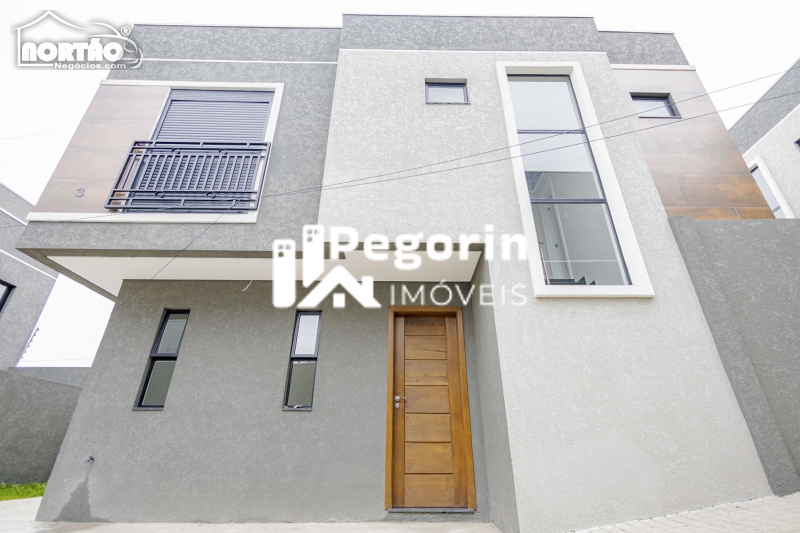 Sobrado a venda no BAIRRO ALTO em Curitiba/PR