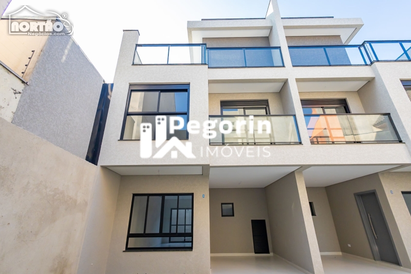 SOBRADO A VENDA NO JARDIM DAS AMÉRICAS EM CURITIBA/PR