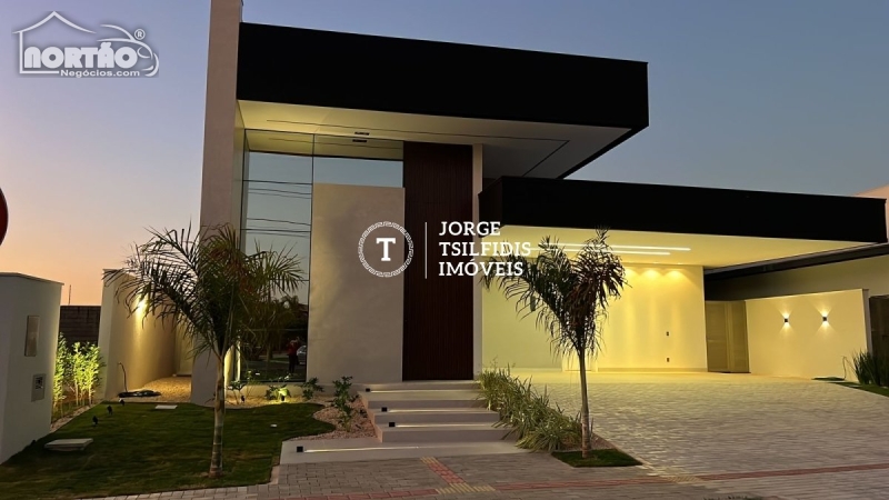 CASA A VENDA NO CONDOMÍNIO CARPE DIEM EM SINOP/MT