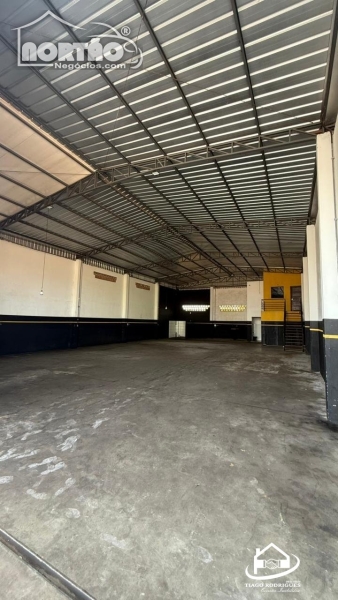 Casa, 1 quarto, 330 m² - Foto 2